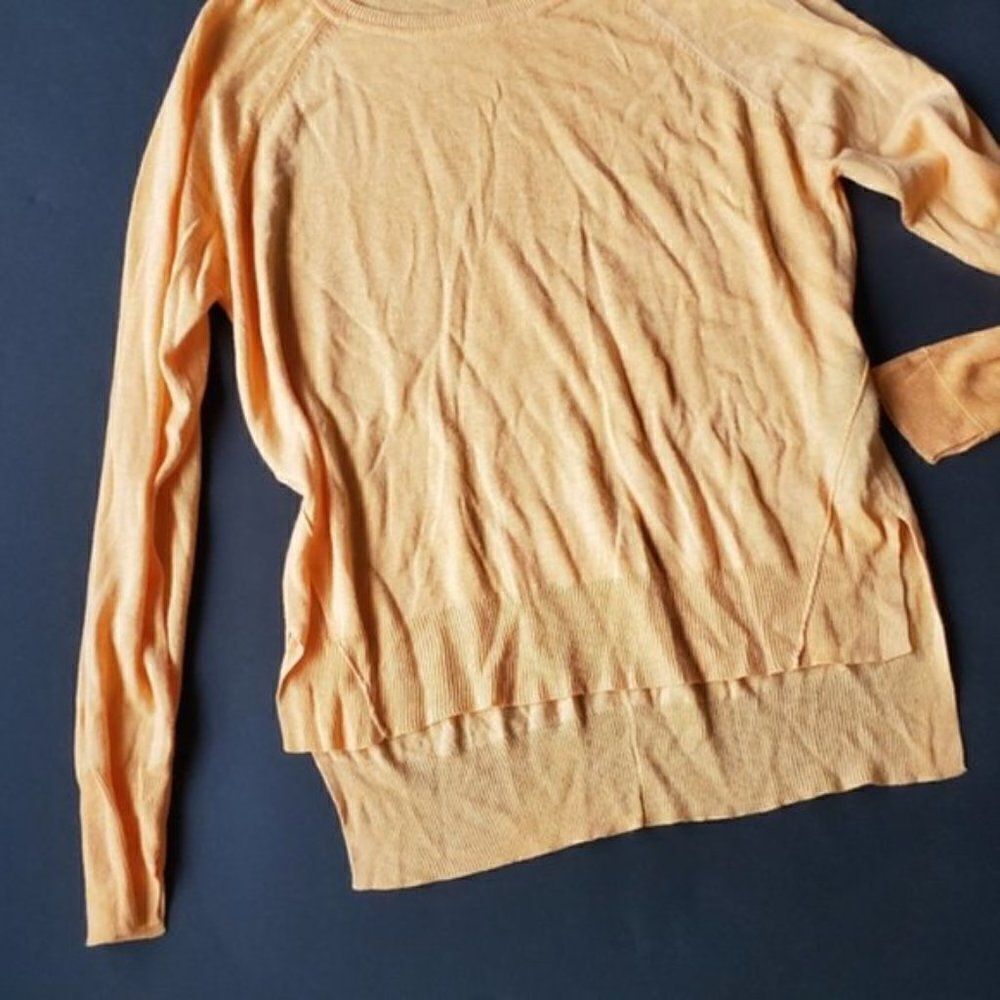 Zara Knit Orange Light Sweater - Picture 5 of 9